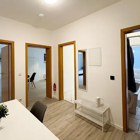 Bege Cityapartment *